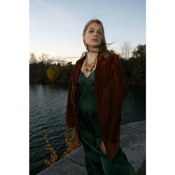 Autumn Glory Neckpiece - Picture 2 of 4